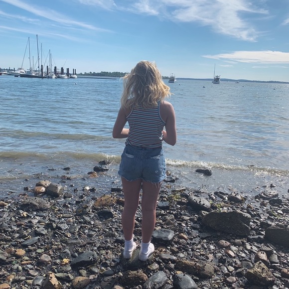 Meet your Posher, Erin - Picture 1 of 1